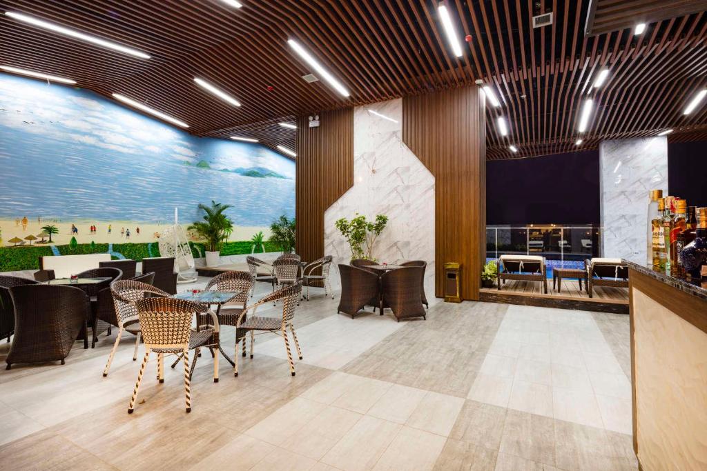 Khu vực ghế ngồi tại Vesna Hotel Nha Trang