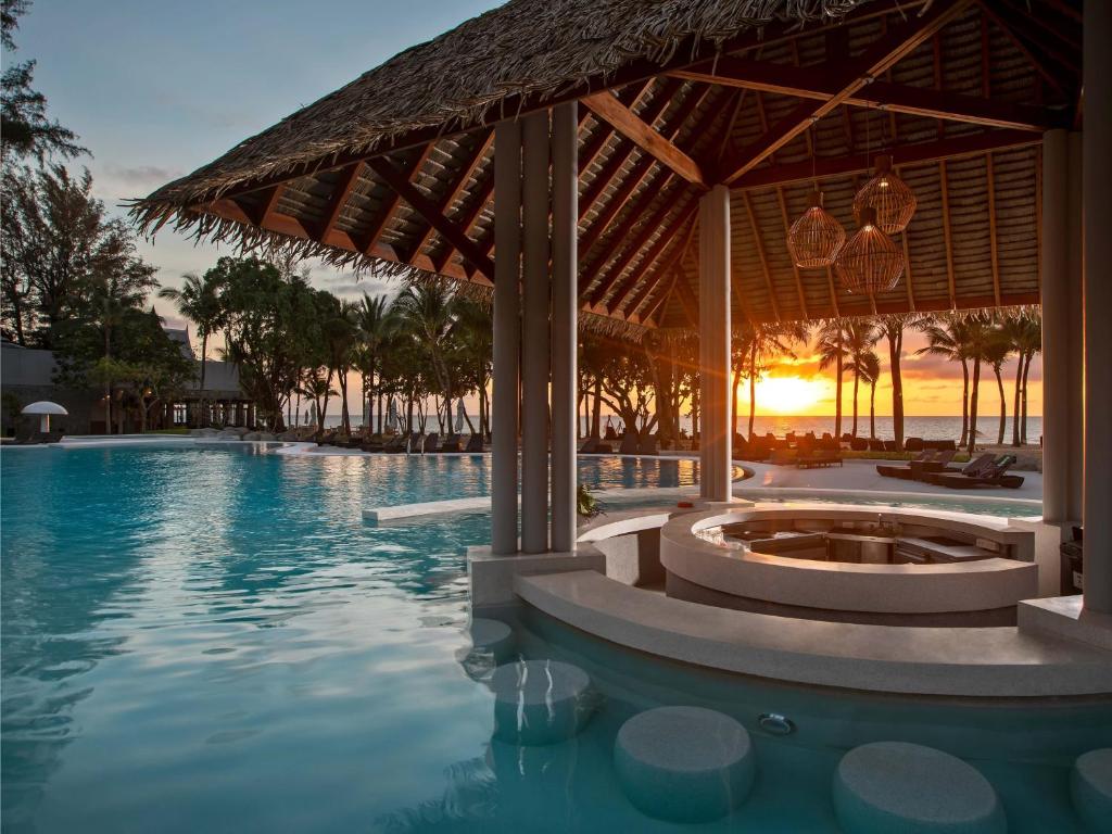 Bazén v ubytování Natai Beach Resort nebo v jeho okolí