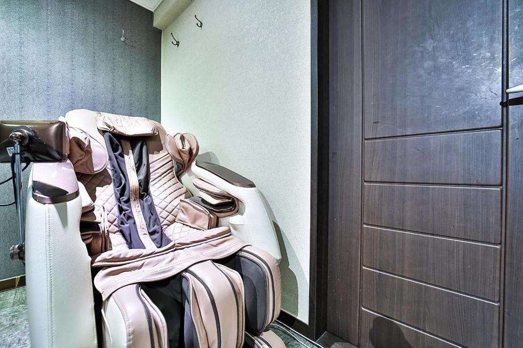 Posezení v ubytování Khan Motel