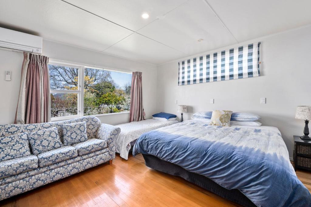 Authentic Kiwi Lodge by the Lake - Resim 7