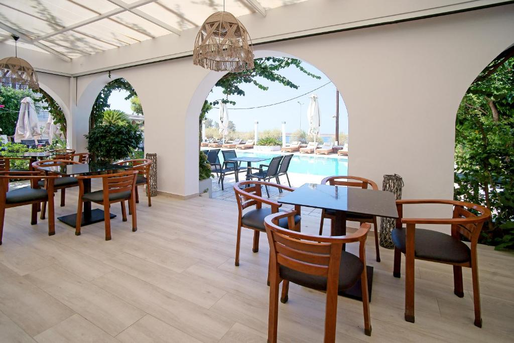 Restaurace v ubytování Kyparissia Beach Hotel