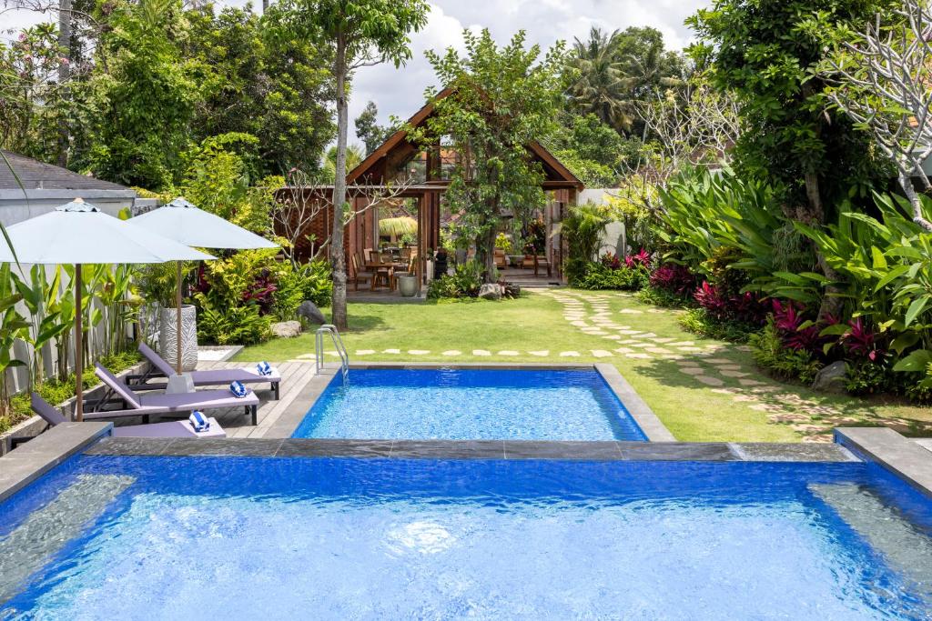 Bazén v ubytování Bhumi Sangtu Ubud nebo v jeho okolí