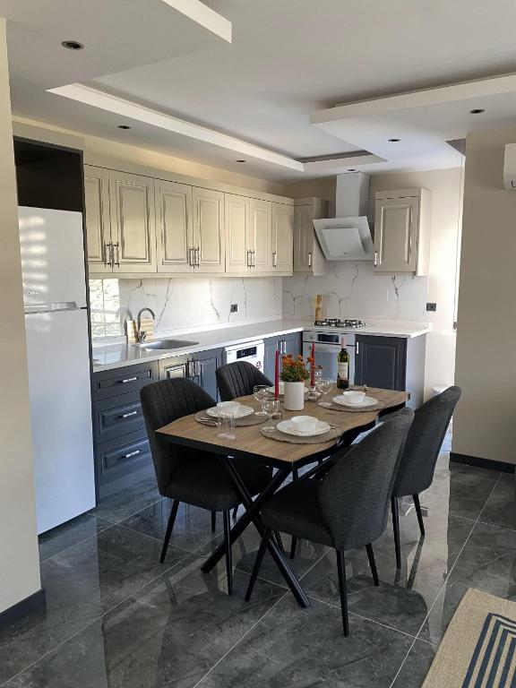 Kuchyň nebo kuchyňský kout v ubytování Alis Home Pamukkale