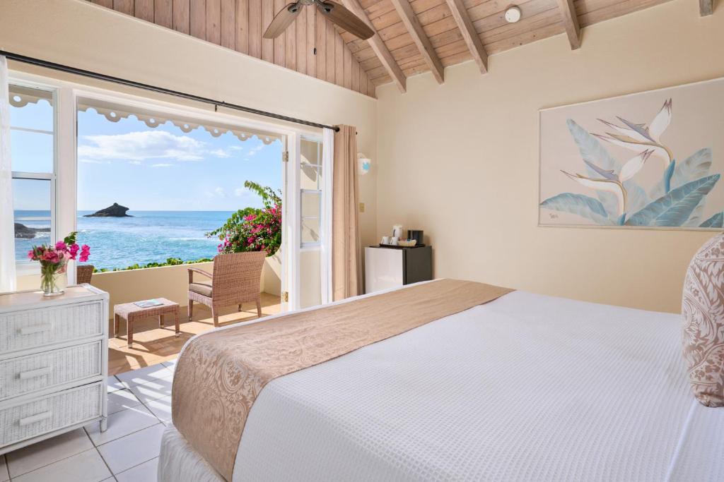Postel nebo postele na pokoji v ubytování Hawksbill Resort Antigua - All Inclusive