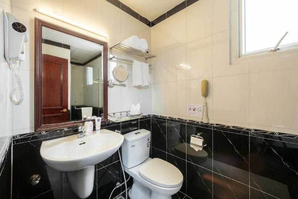 Koupelna v ubytování A25 Hotel - 15 Trần Quốc Toản