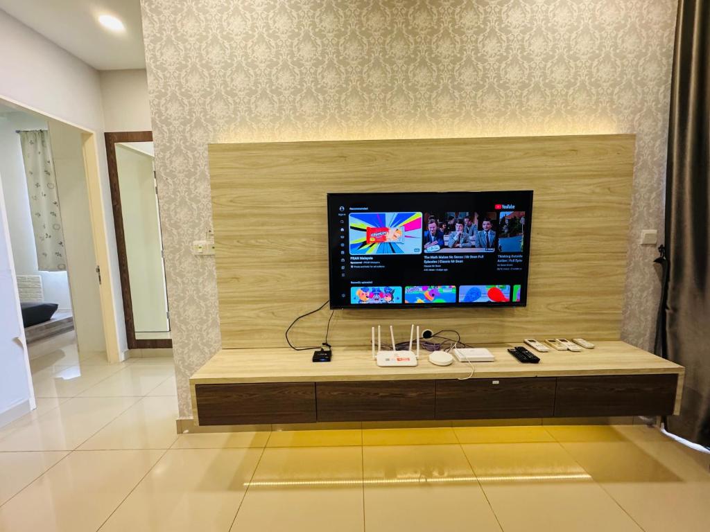 TV a/nebo společenská místnost v ubytování D'Pristine Medini, Iskandar Puteri Johor Bahru Walk to Legoland & Gleneagles