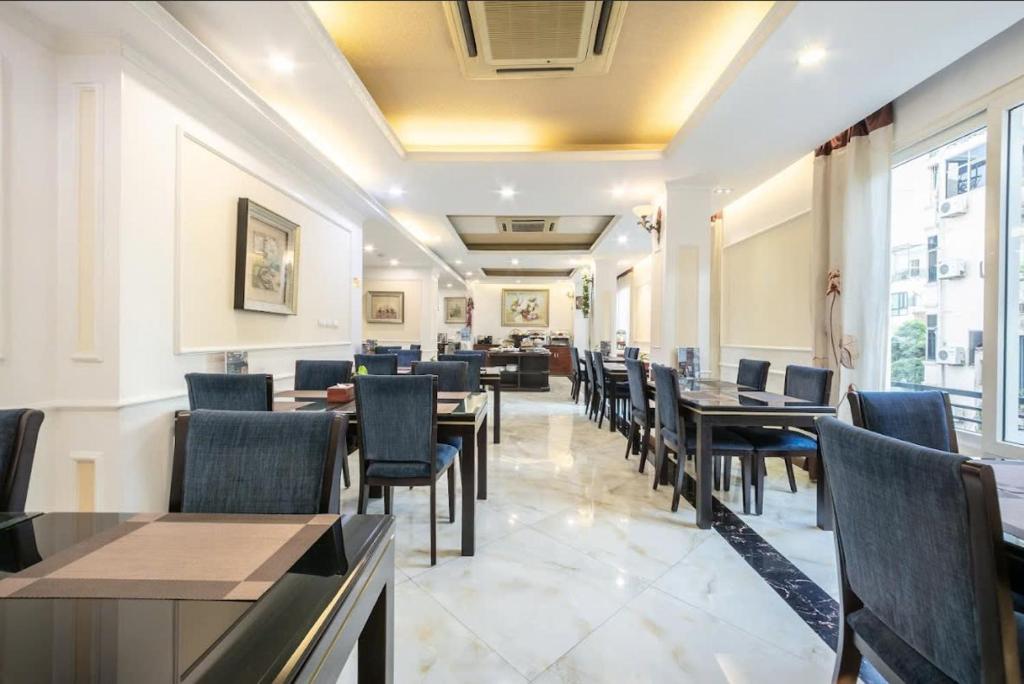 Posezení v ubytování A25 Hotel - 15 Trần Quốc Toản