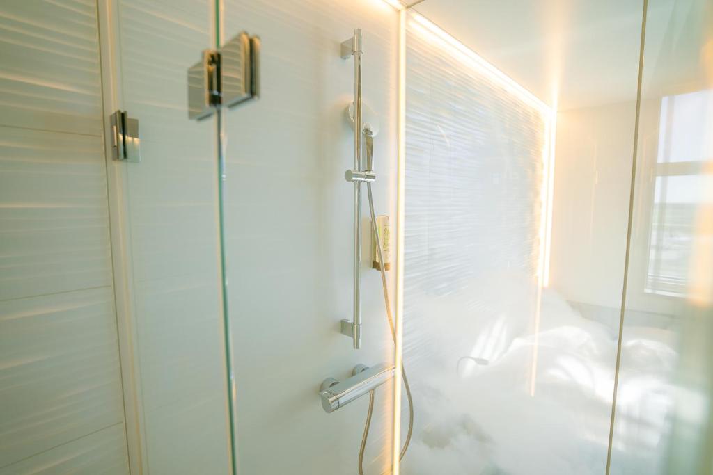 MY CLOUD Transit Hotel - Guests with international flight only! - Resim 18