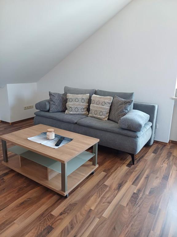 Pension und Gasthof Reithmeier - Apartamento De Un Dormitorio Con Vistas Al Jardín