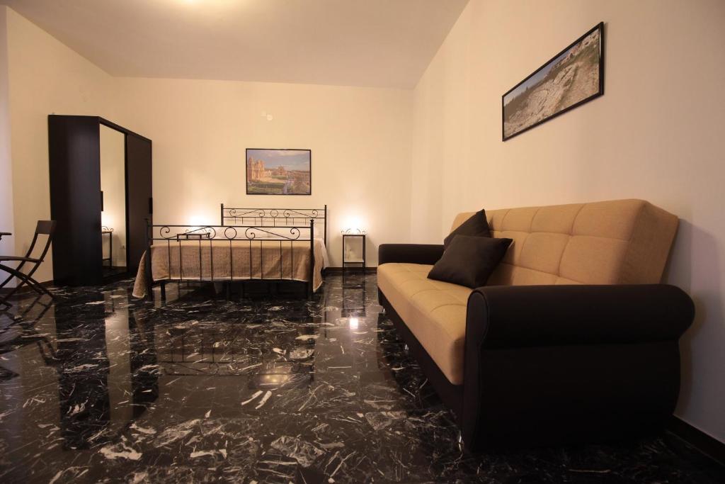 Posezení v ubytování B&B Tarì