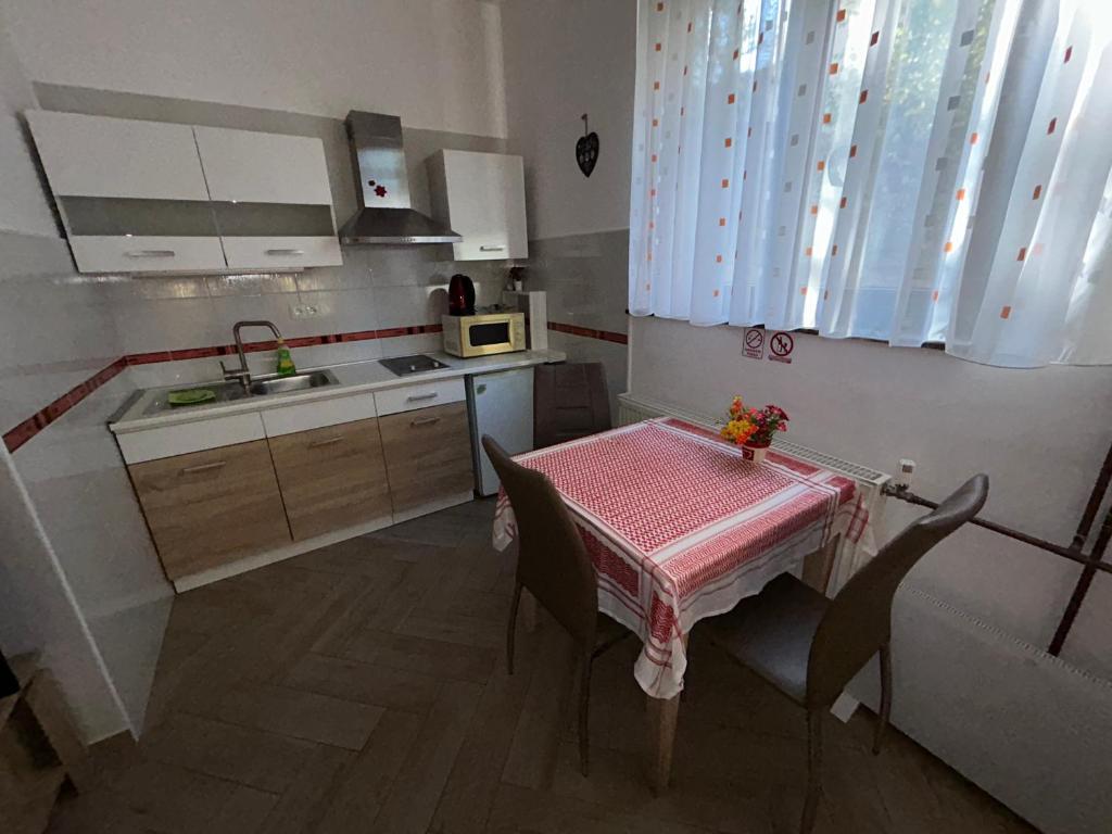 Apartments & Rooms 4 rijeke - 5