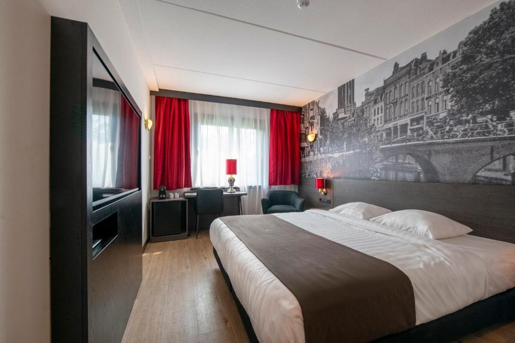 Bastion Hotel Utrecht - Resim 33