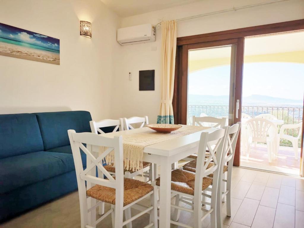 I Giardini di Badus - Appartement 2 Chambres Avec Vue Sur Mer