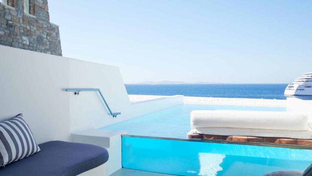 Bazén v ubytování Cavo Tagoo Mykonos nebo v jeho okolí