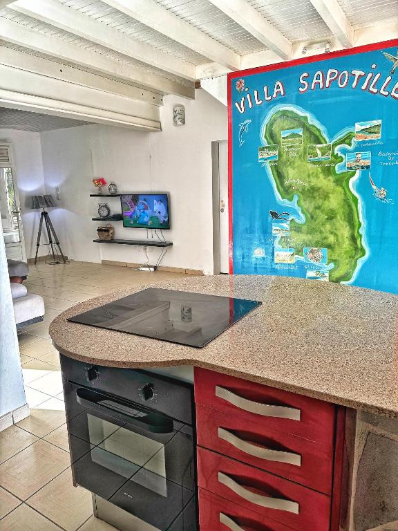 Kuchyň nebo kuchyňský kout v ubytování Sainte Luce_Villa_Piscine avec vue mer_wifi