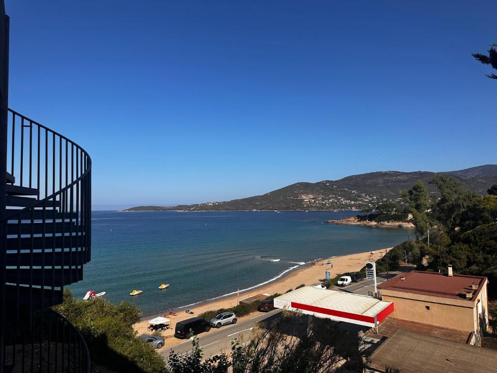 HOTEL A RENA D'ORU - Dreifachzimmer Mit Meerblick