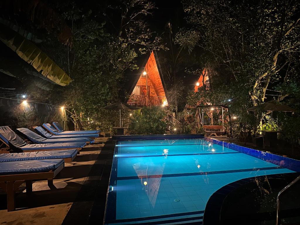 Bazén v ubytování Levona Garden Resort nebo v jeho okolí