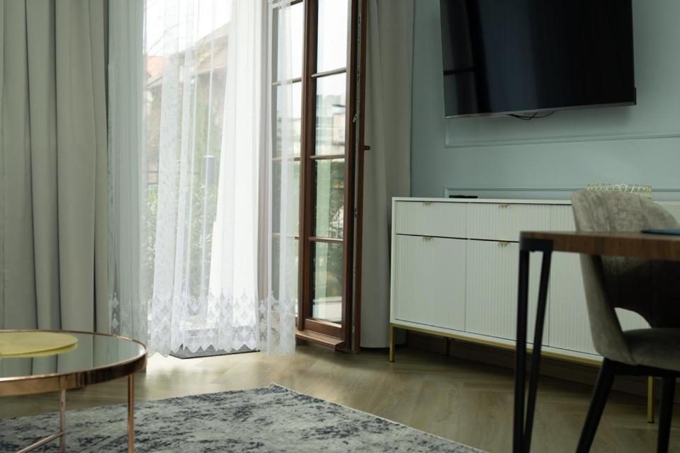 Sonata Apartments - 16