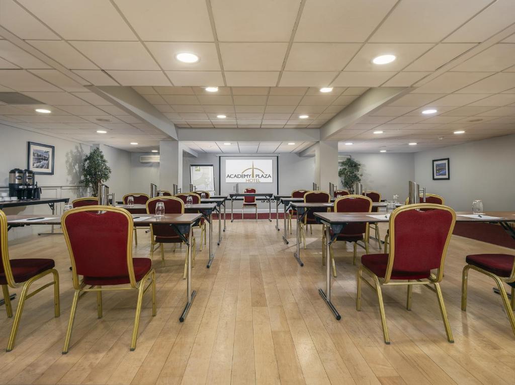 Poslovni prostori in/oz. konferenčna soba v nastanitvi Academy Plaza Hotel