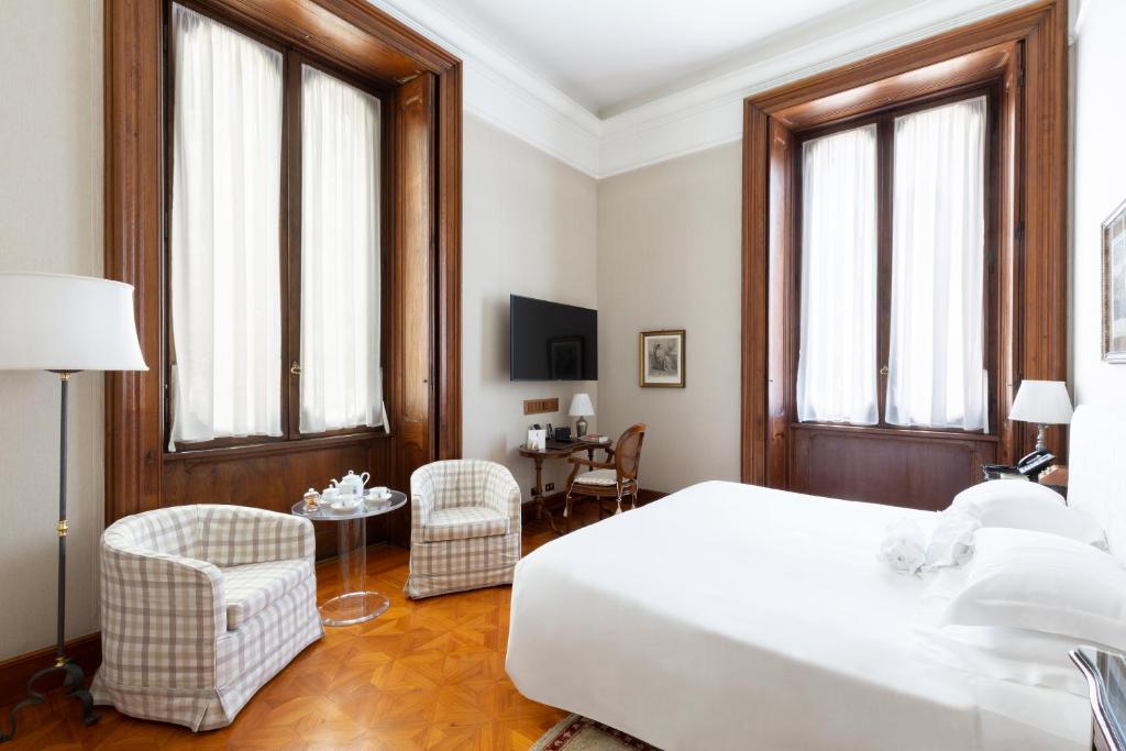Villa Spalletti Trivelli - Small Luxury Hotels of the World - Romantic Double Room