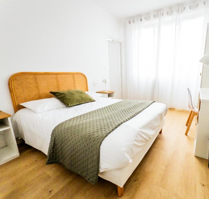 Hotel Joly - Double Room With Garden View