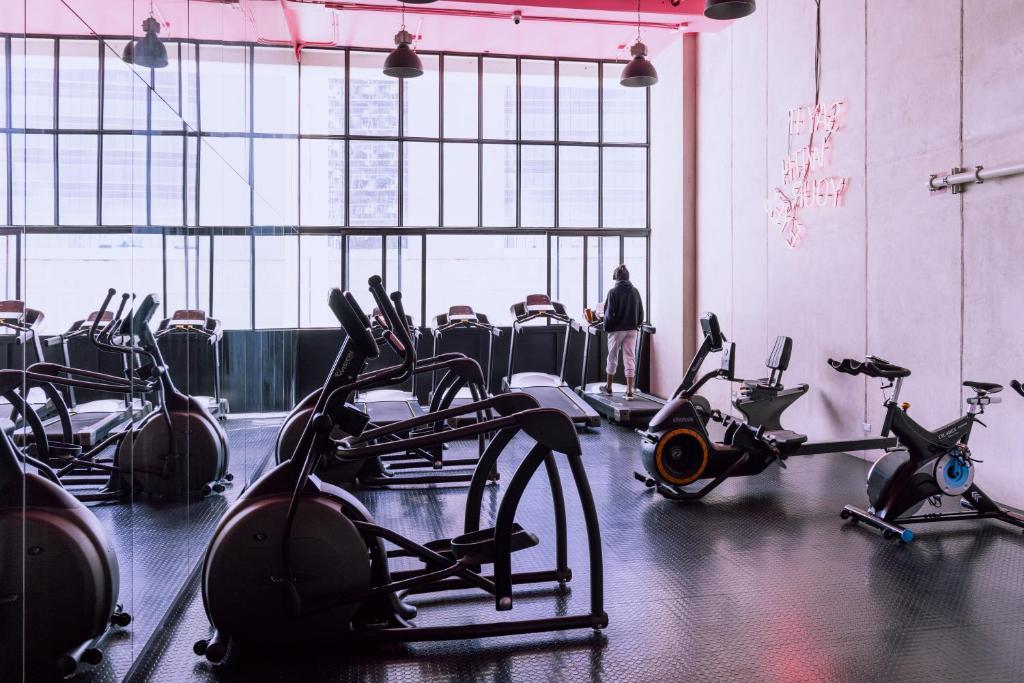 Fitness centrum a/nebo fitness zařízení v ubytování Studio2914