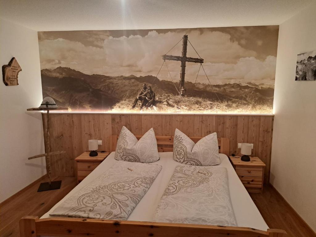 Postel nebo postele na pokoji v ubytování Haus Carmen, Familienfreundliche 4 Edelweiss Ferienwohnung mit TOP Einrichtung