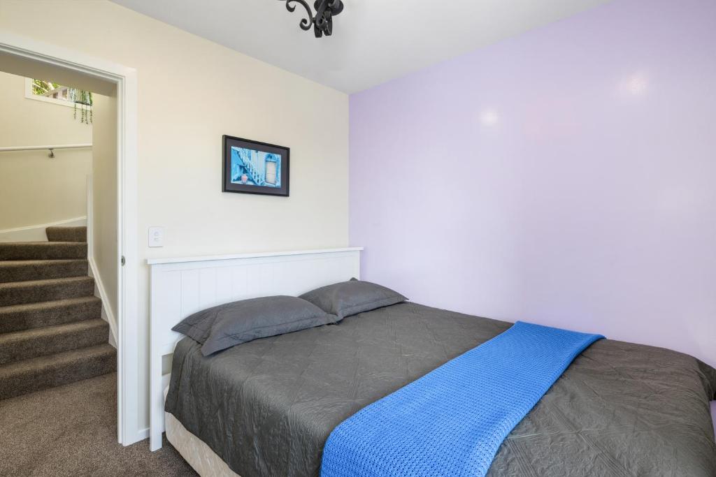 Stunning view, privacy, close to ferry & brand-new - Resim 33