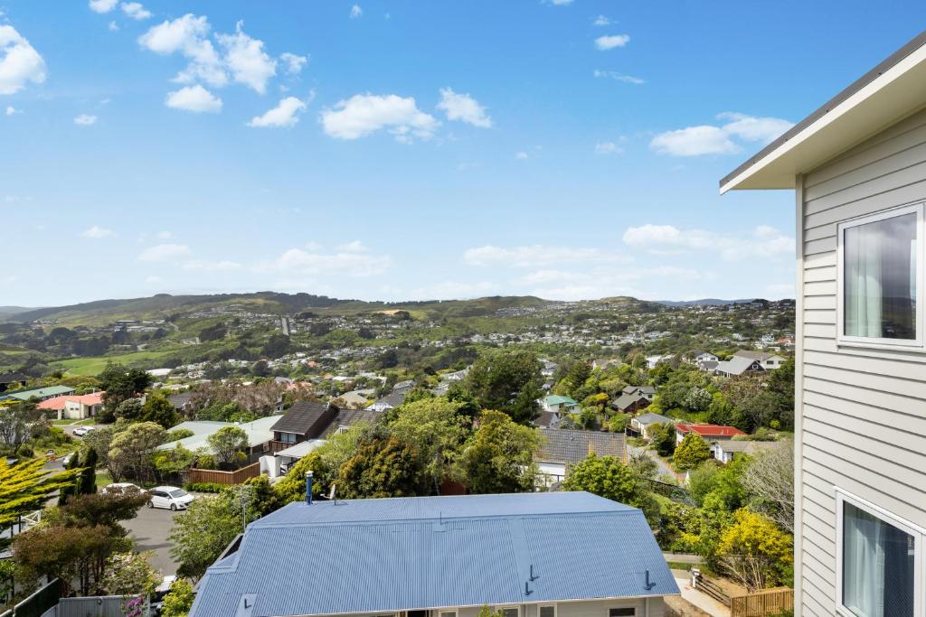 Stunning view, privacy, close to ferry & brand-new - Resim 21