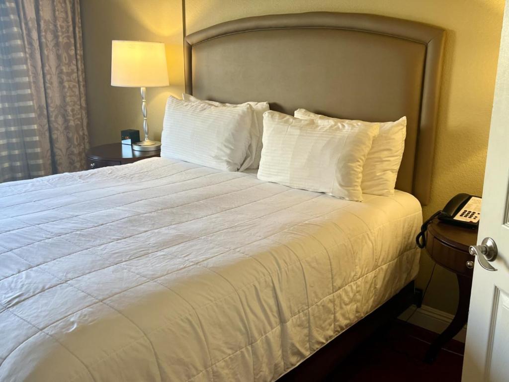 GetAways at the Jockey Club photo