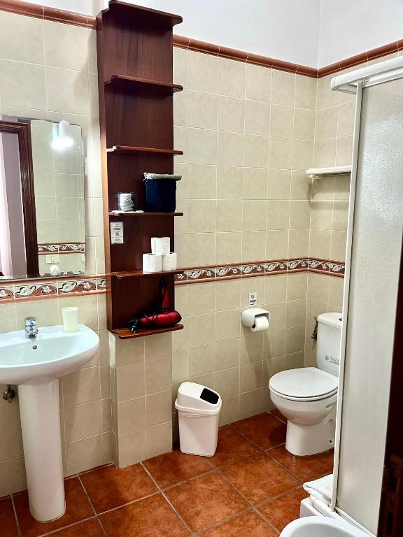 Koupelna v ubytování Apartamentos Los Verodes