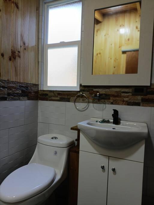 Un baño de Cabaña Entre Arrayanes Número 2
