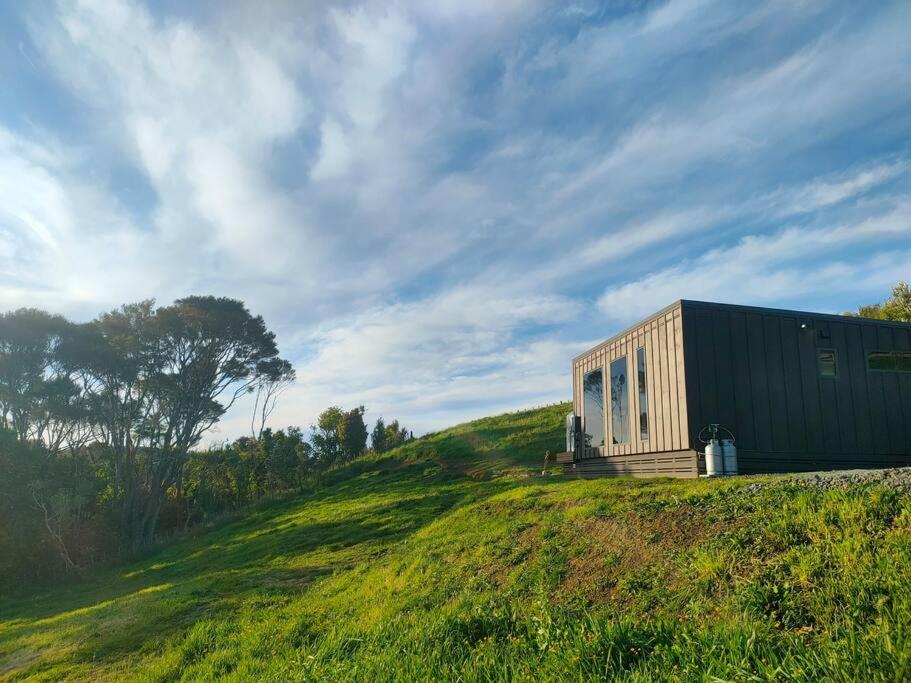 Ngahere Views - Rural Cabin 5 min drive to Raglan township - Resim 1