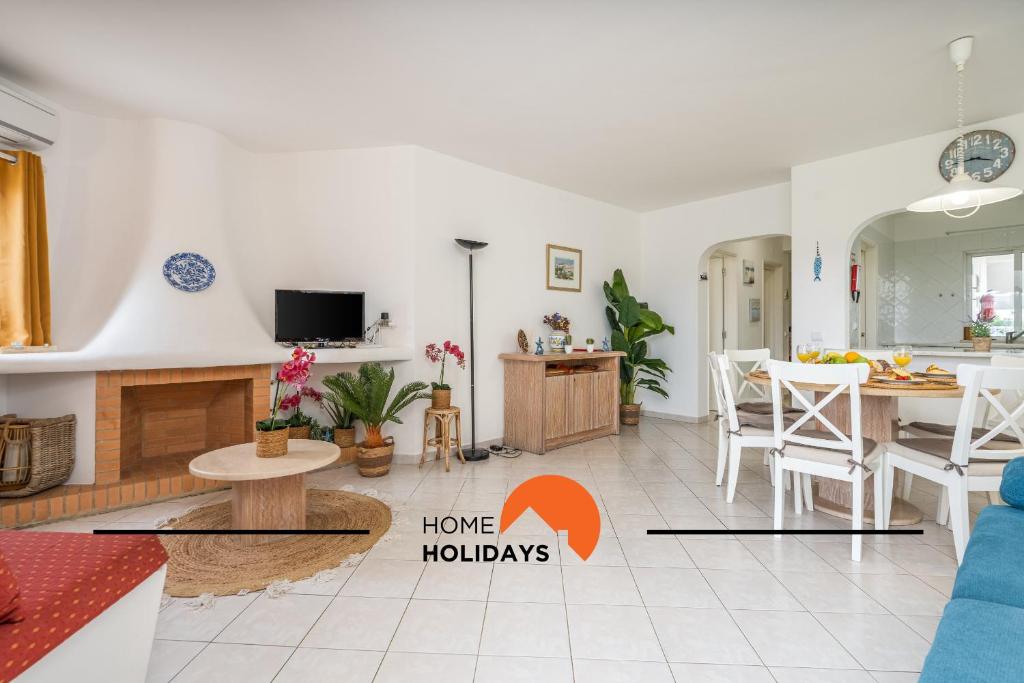 Μια τηλεόραση ή/και κέντρο ψυχαγωγίας στο #174 T2 em Zona Tranquila by Home Holidays