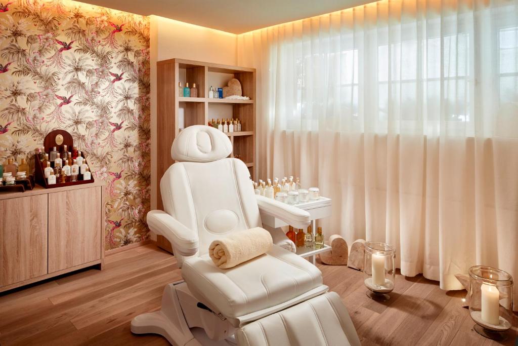 Spa and/or other wellness facilities at Relais & Châteaux Hotel Tennerhof