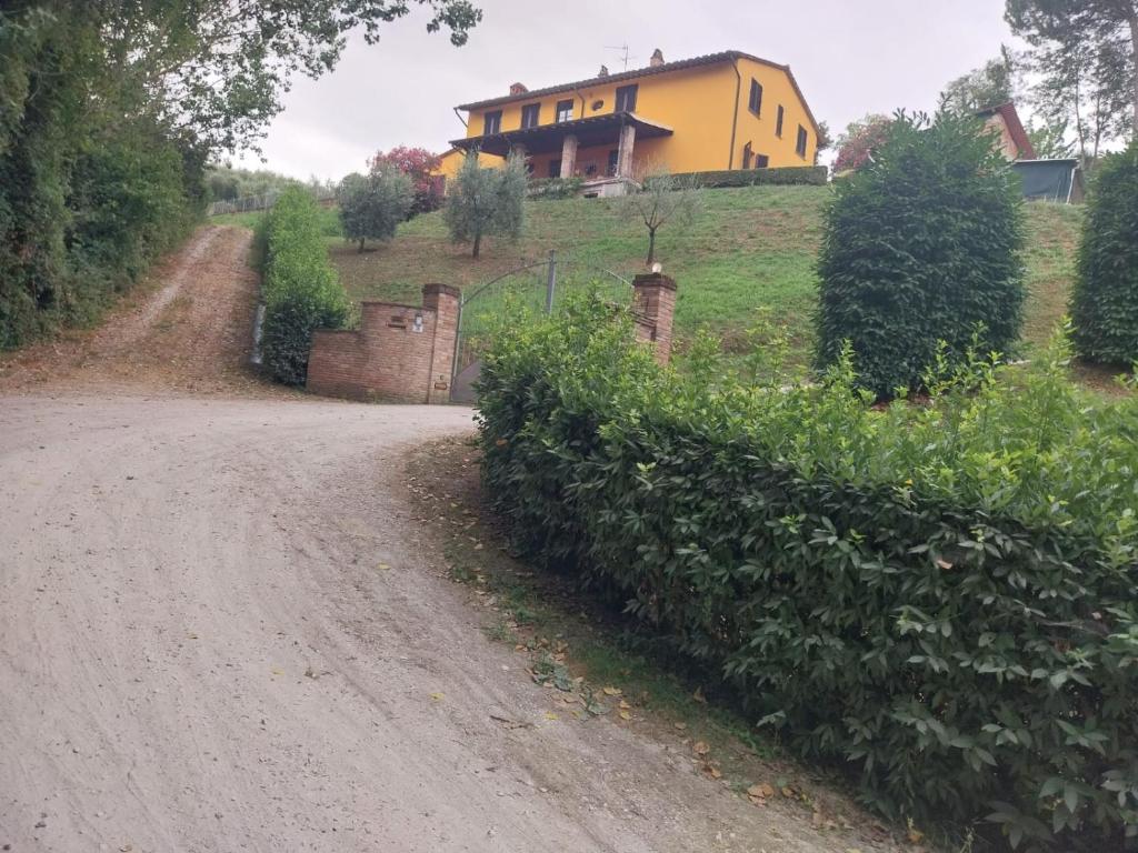Budynek, w którym mieści się pensjonat