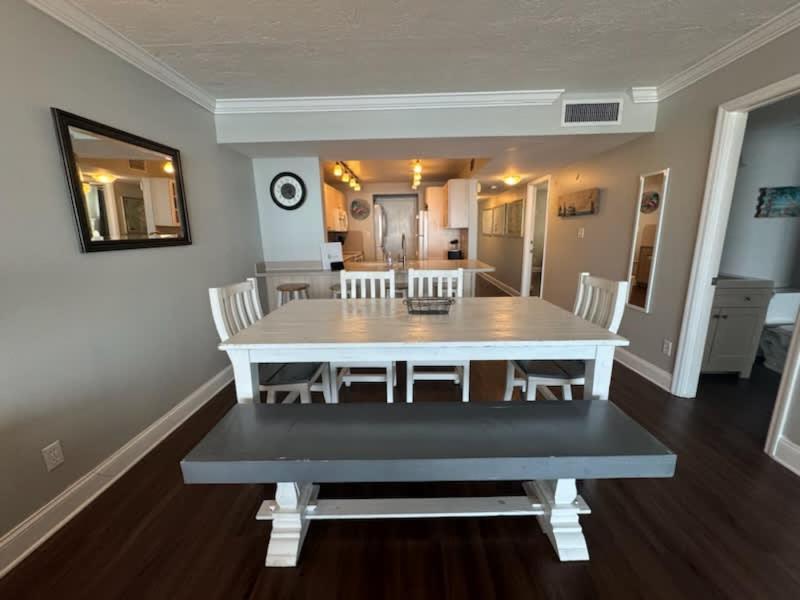 Fotografie z fotogalerie ubytování Curacao - Large 2x2 Waterfront Condo Great View Pool & Dock v destinaci Key West