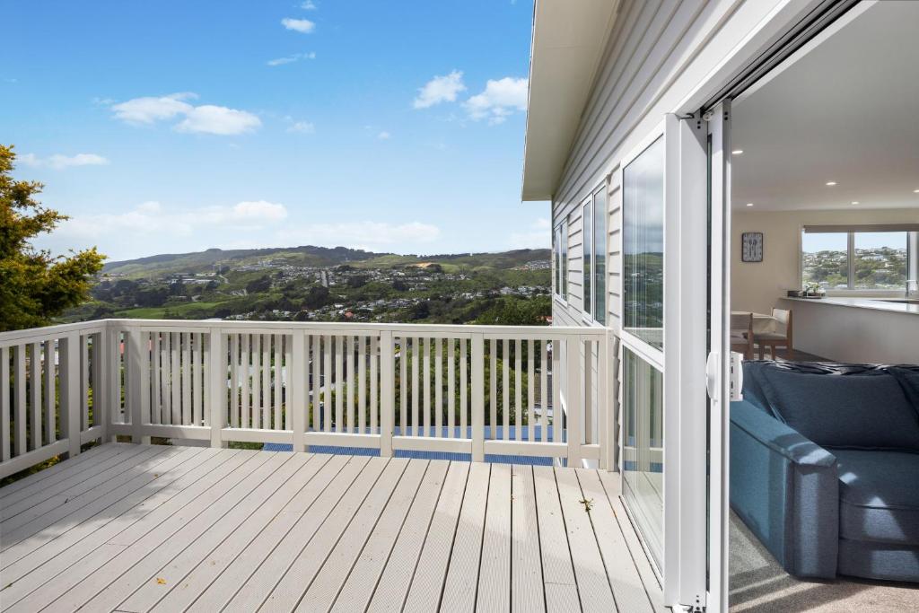 Stunning view, privacy, close to ferry & brand-new - Resim 6