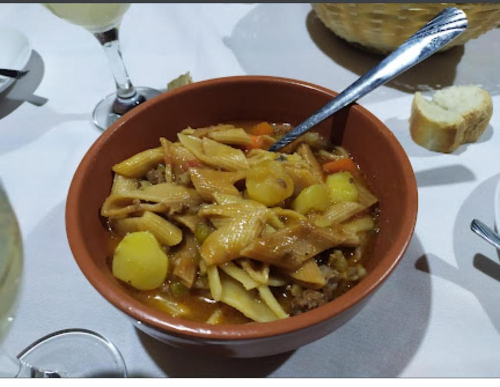 POSADITA LOS ALAMOS Alojamiento de montaña estamos en San Isidro a 8km pasando Iruya lea atentamente