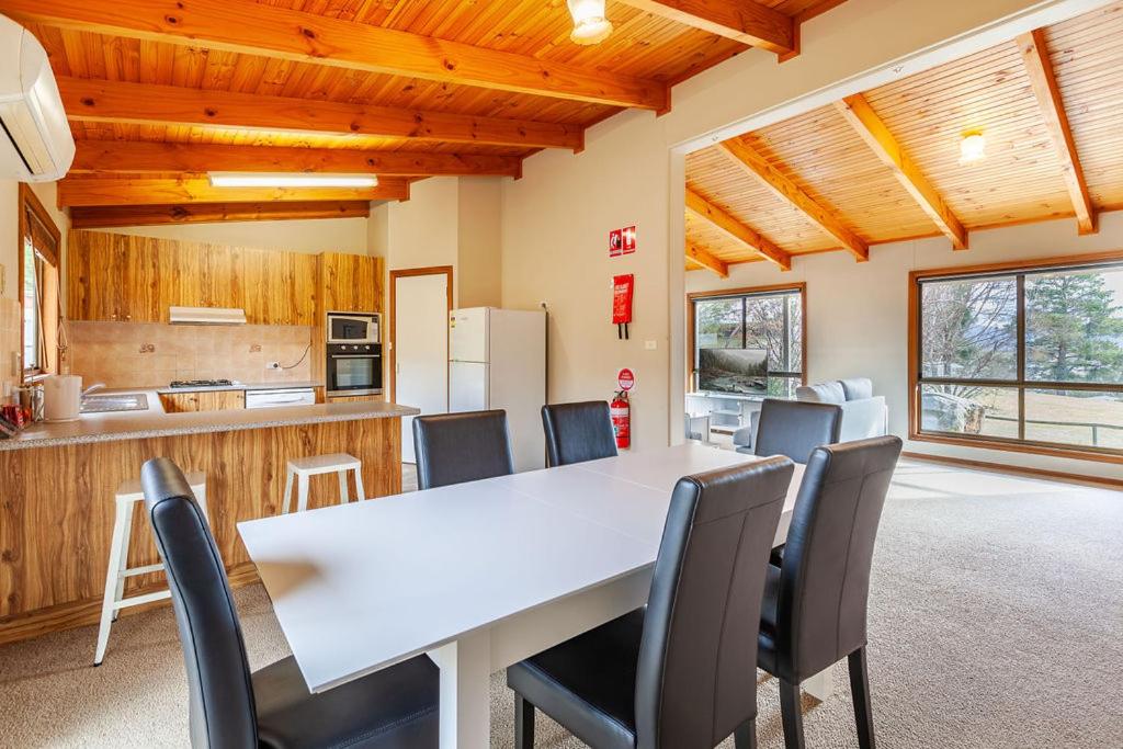 Kuchyň nebo kuchyňský kout v ubytování Alpine Activity Centre