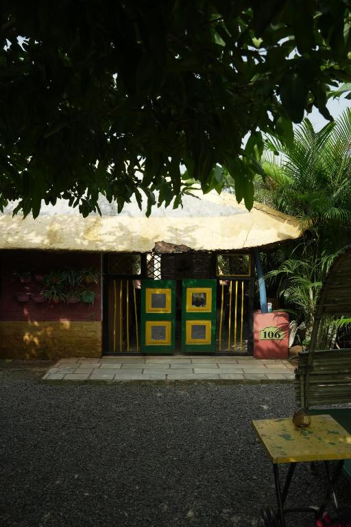Namaste India - Bed In Gemengde Slaapzaal Met 8 Bedden
