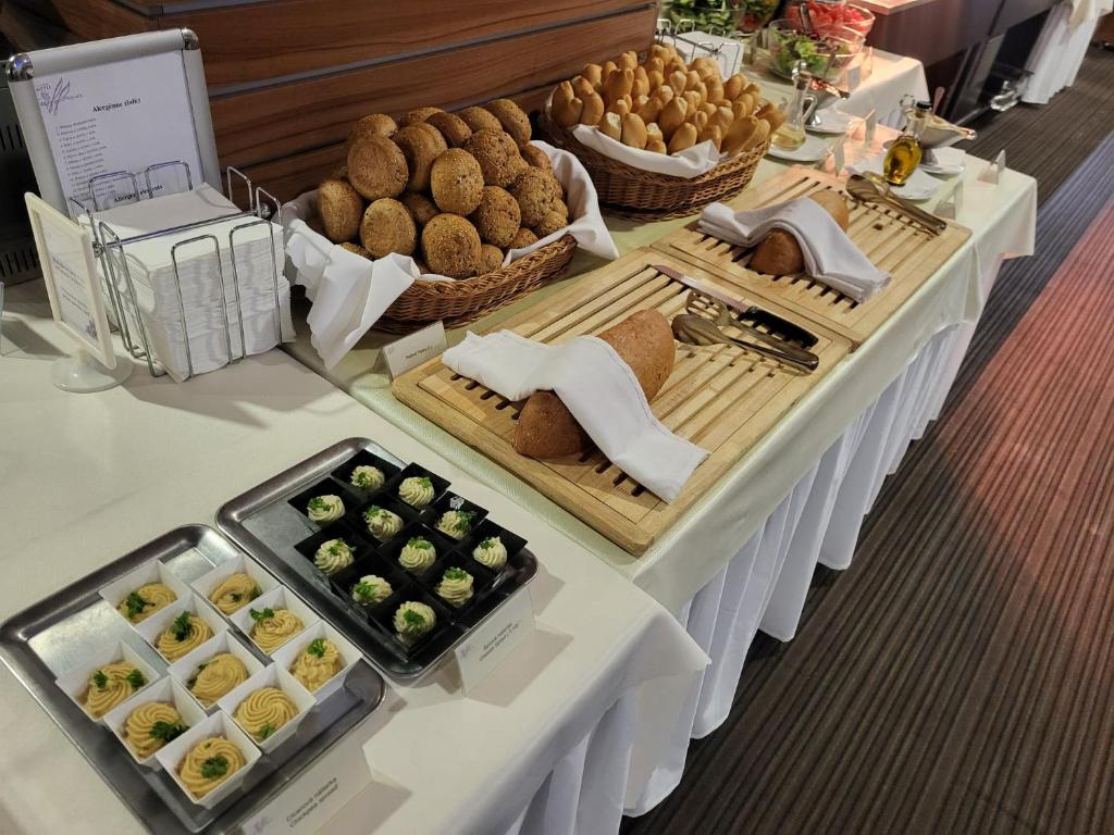 Hotel Saffron - Resim 27