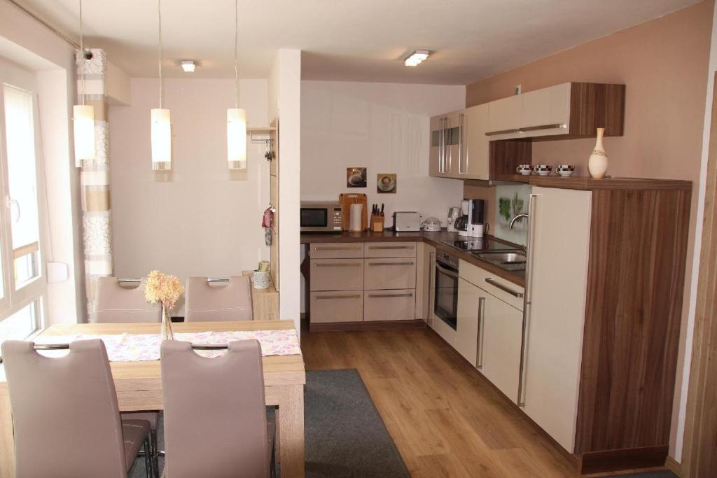Ferienwohnung Penzkofer - Apartment - Ground Floor