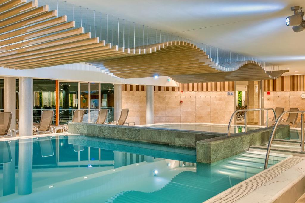 Bazén v ubytovaní Ensana Thermal Aqua alebo v jeho blízkosti