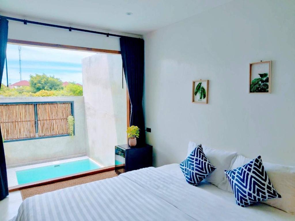 Bazén v ubytování R resident resort nebo v jeho okolí