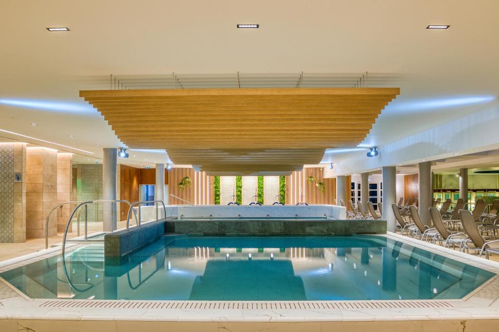 Bazén v ubytovaní Ensana Thermal Aqua alebo v jeho blízkosti