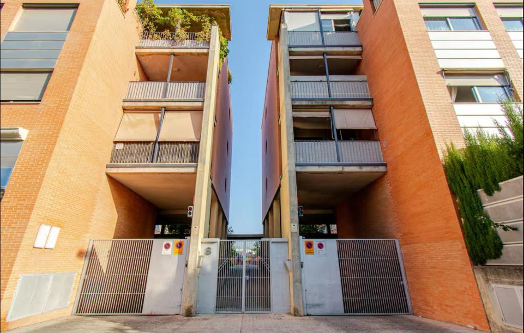 The building in which Az apartmant is located