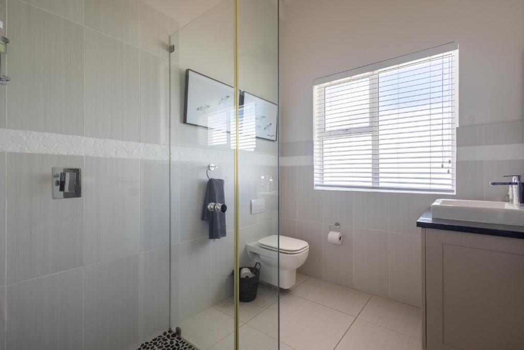 Stableford Beach House Plett - Maison De Vacances De Trois Chambres