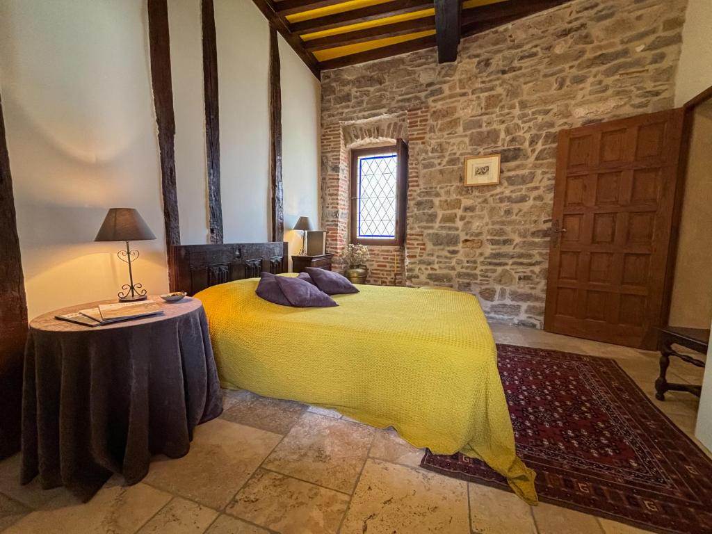 Postel nebo postele na pokoji v ubytování La Maison Bakéa