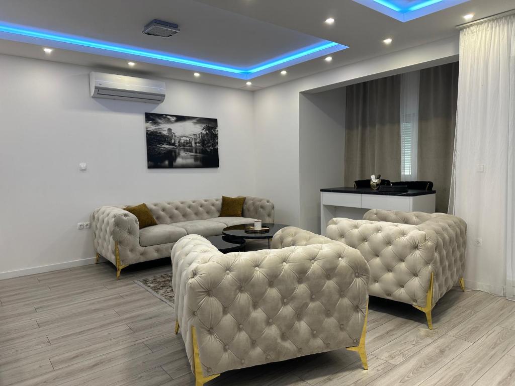 Posezení v ubytování Mo- Luxury Apartment